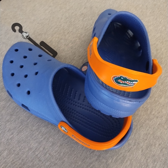 University of Florida Gators Crocs XL - Men’s 10-11 Women's 12-14 NWT Licensed - Picture 13 of 15